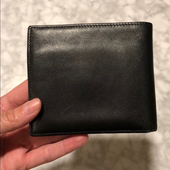 Gucci wallet soft leather